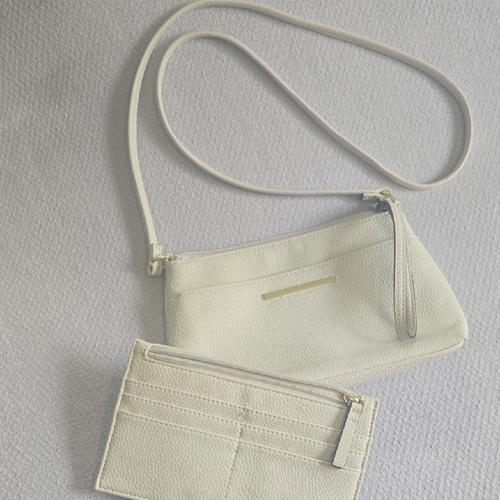 Liz Claiborne Ivory Leather Crossbody Bag Set